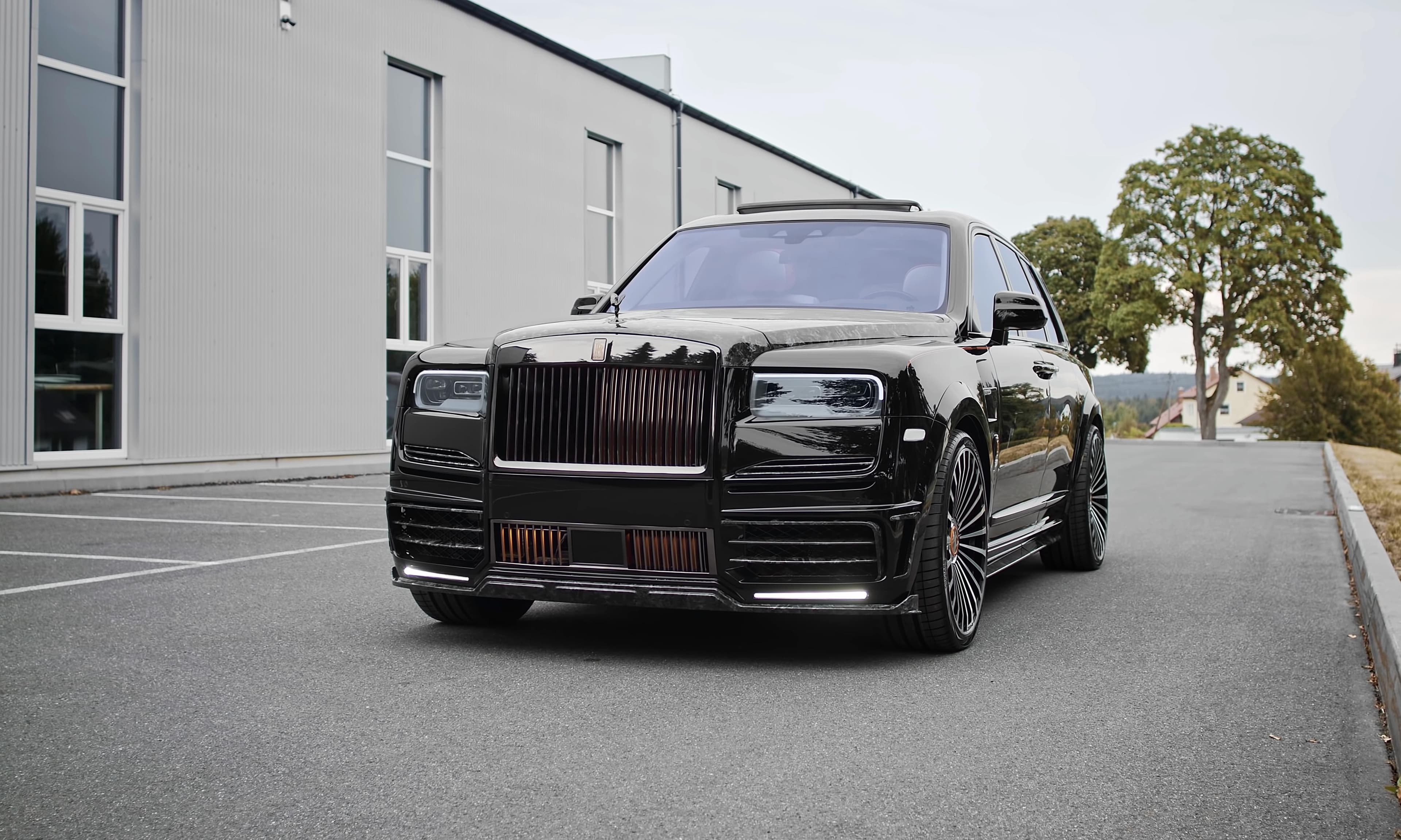 exclusive car image
